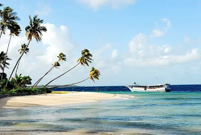 Pantai Wakatobi