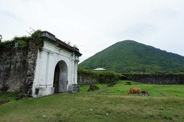 benteng nassau di banda neira