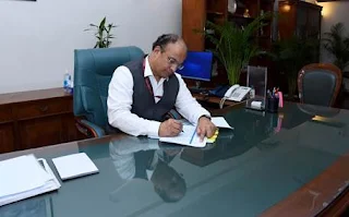 Manish-desai-pib-director
