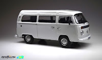 Miniatura Kombi teto alto 1/24 die-cast Salvat Carat