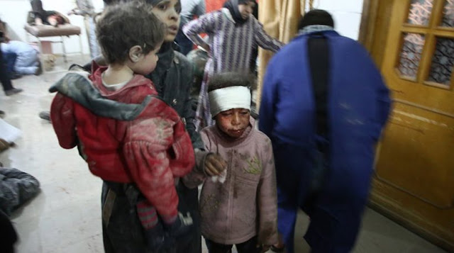 Πάνω από 500 άμαχοι νεκροί ..100 είναι παιδιά ..Σκληρές εικόνες: Συνεχίζεται το μακελειό στη Συρία παρά το ψήφισμα για εκεχειρία