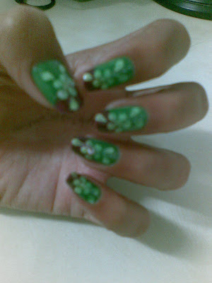 flower nail art by pari sangha