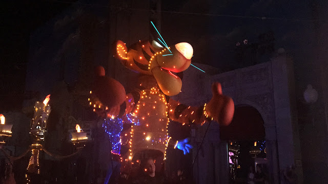 Tigger Puppet Paint The Night Electrical Parade Disney California Adventure Disneyland