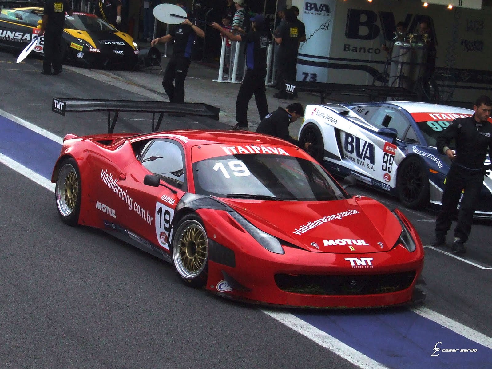 POSE FERRARI PHOTOS WALLPAPERS: Ferrari F458 Gt3