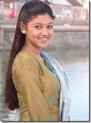Tamil Actress Oviya Hot Pictures in Churidar from Kalakalappu