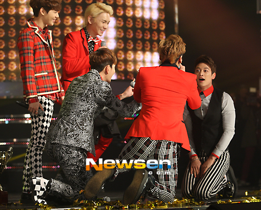 [Videos] [Pics] Shinee spam post 130313