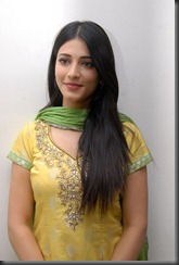 shruti-hassan-hot-in-churidar-stills