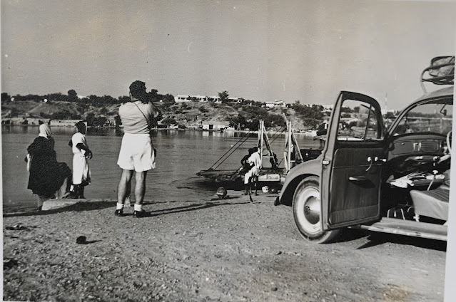 ferry across niger at niamey 1957