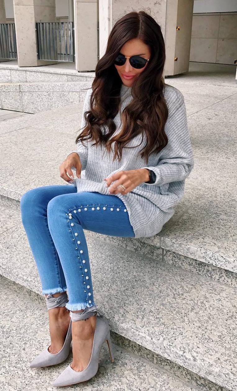 how to style a grey knit sweater : skinny jeans and heels