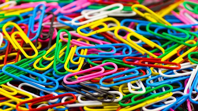 Paper Clips Colored
