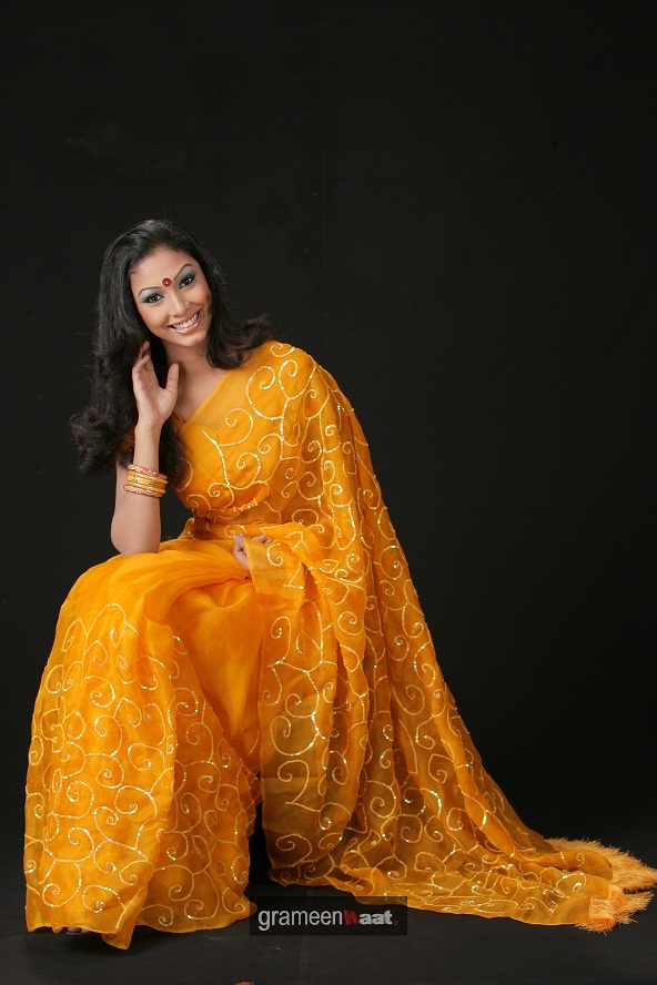 single color yellow saree