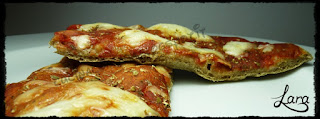 http://cucinaconlara.blogspot.it/2018/03/pizza-soffice-in-teglia-con-farina-di.html