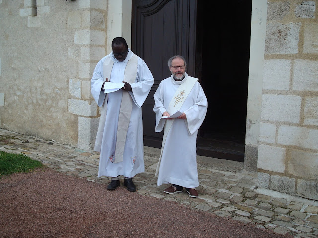 catéchuménat Sens Paron Saint Clément Sénonais Yonne onction huile baptême confirmation eucharistie