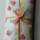 http://www.patypeando.com/2015/06/diy-papel-de-regalo-con-acuarelas.html