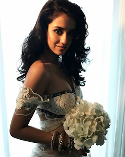 Disha Patani Hi Blitz December 2016 (5).jpg