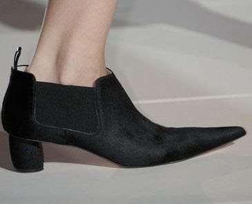 marc-jacobs-black-hills-shoe