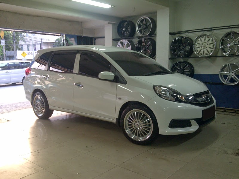 10+ Mobilio Modif, Ide Terbaru!