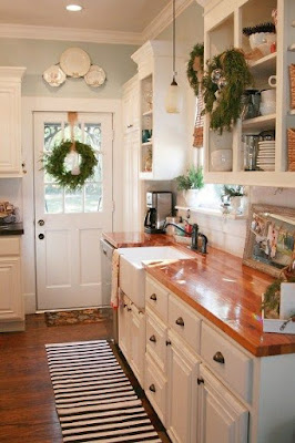 Fitted Small Kitchens Cabinets Ideas