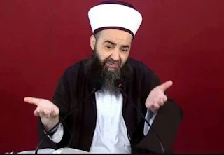 isyandaki_hoca