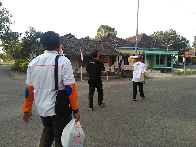 Team bergerak menuju rumah Mabh Supiyar Veteran Perang