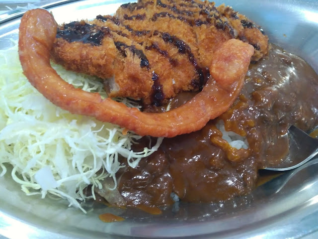チャンピオンカレートッピングあり