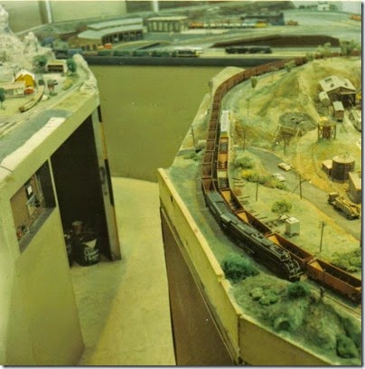 E-Building Layout 16