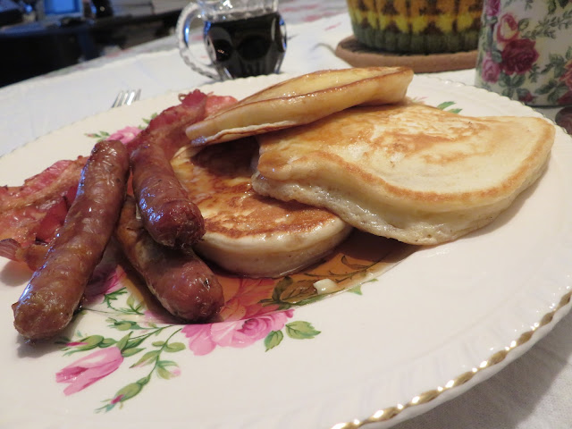 Vintage Griddle Cakes (1943)