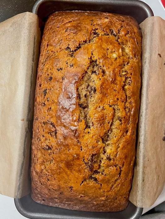 THE BEST BANANA BREAD EVER!