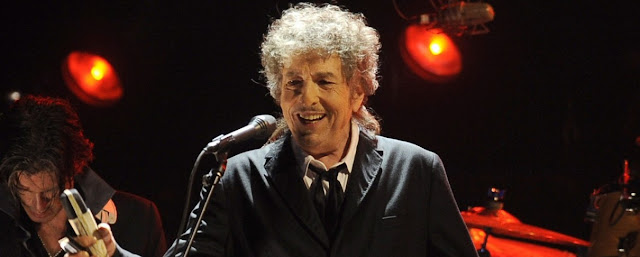 Ακαδημία Νόμπελ: «Ο Bob Dylan είναι αγενής και αλαζόνας»