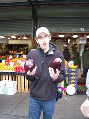 Brett of Savor Seattle dissecting eggplant science