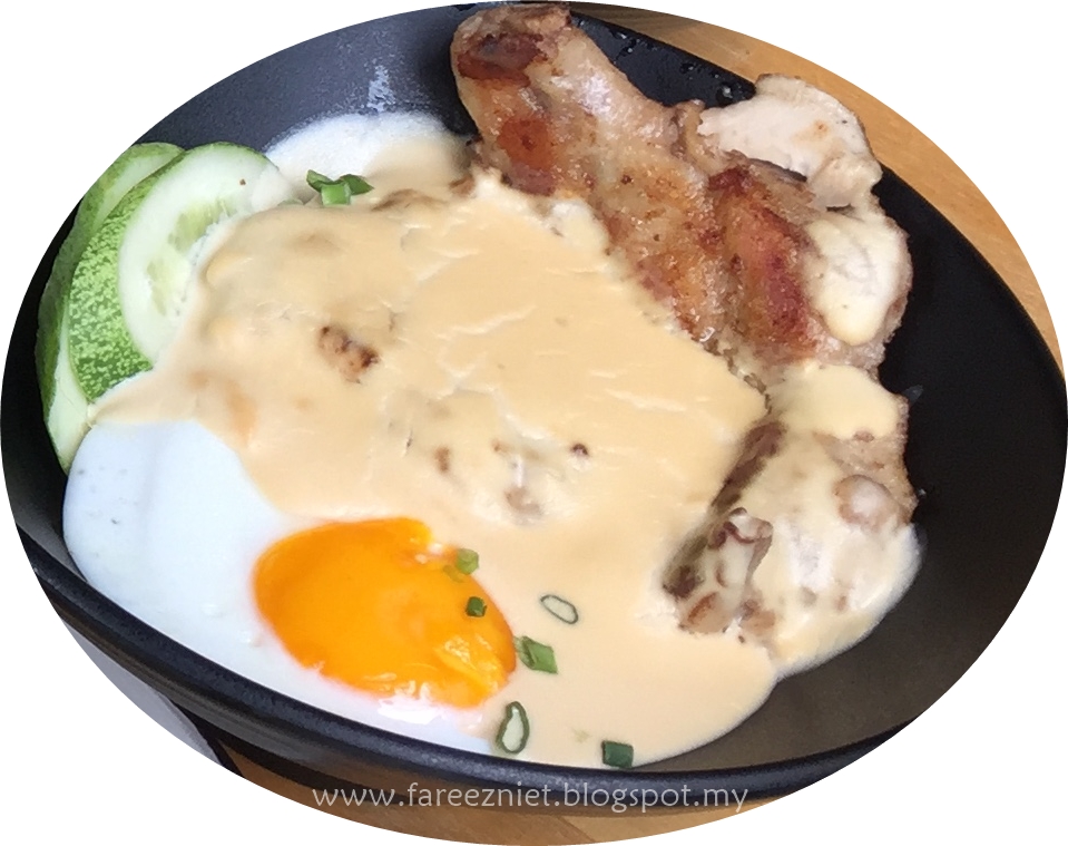 IndoBowl Cafe Menyediakan Sajian Mee Segera Indomie Dengan 