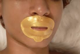 cara memakai Gold Collagen Lip Mask