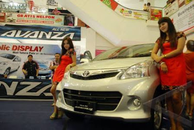 TOYOTA AVANZA VELOZ