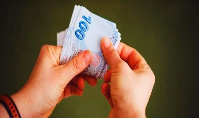 إنخفاض مستمر.. صرف الليرة التركية أمام العملات الأجنبية صباح اليوم الثلاثاء 11 مايو 2021