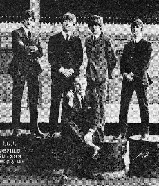 George Martin con The Beatles