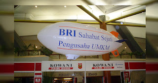 Balon zeppelin untuk diindoor berukuran 3 meter