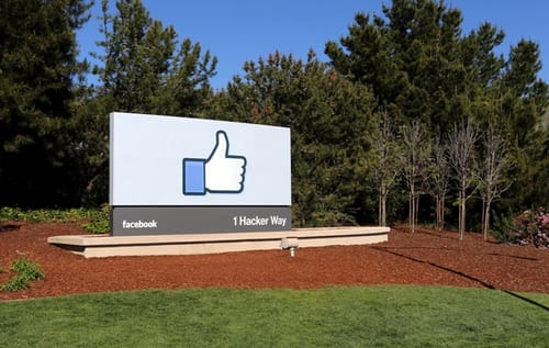 Facebook is negotiating a ban with Australia