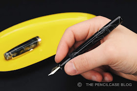 REVIEW: FOUNTAIN PEN REVOLUTION HIMALAYA ULTRA FLEX FOUNTAIN PEN