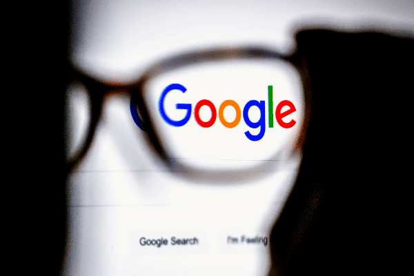 جوجل تسمح بإزالة أنواع من الإعلانات لحماية الصحة النفسية للمستخدمين