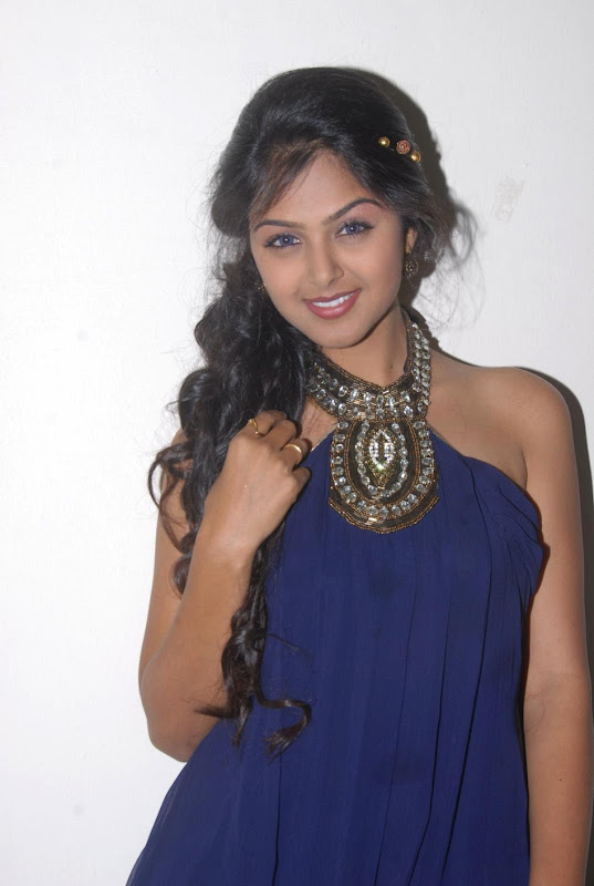 Monal Gajjar Latest Cute Photo Shoot Stills unseen pics