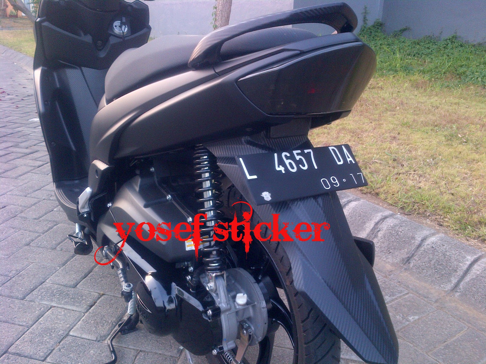 YOSEF CUTTING STICKER SURABAYA CUTTING STICKER NINJA 250 STICKER