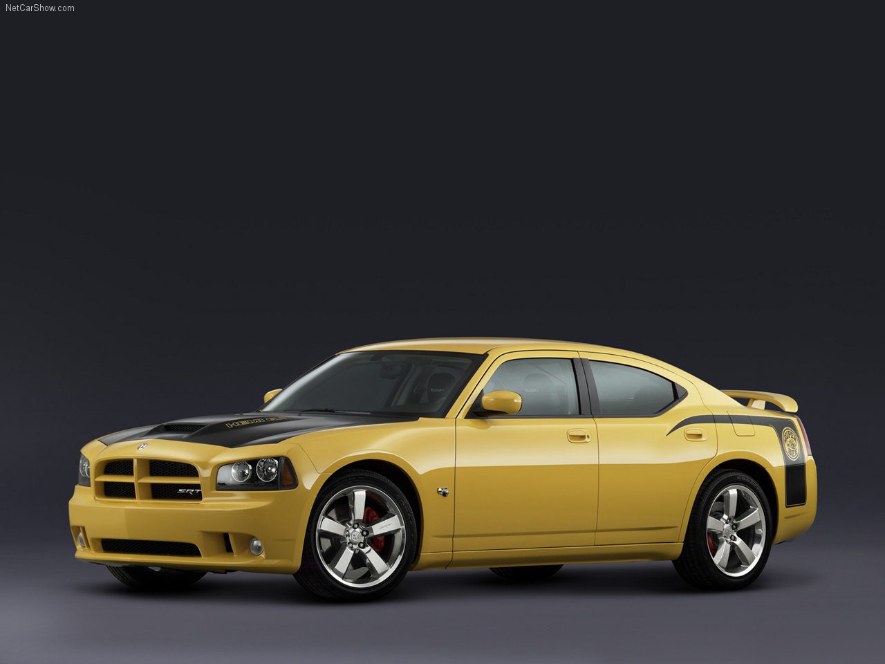 ... Populaire français d'automobiles: 2007 Dodge Charger SRT8 Super Bee