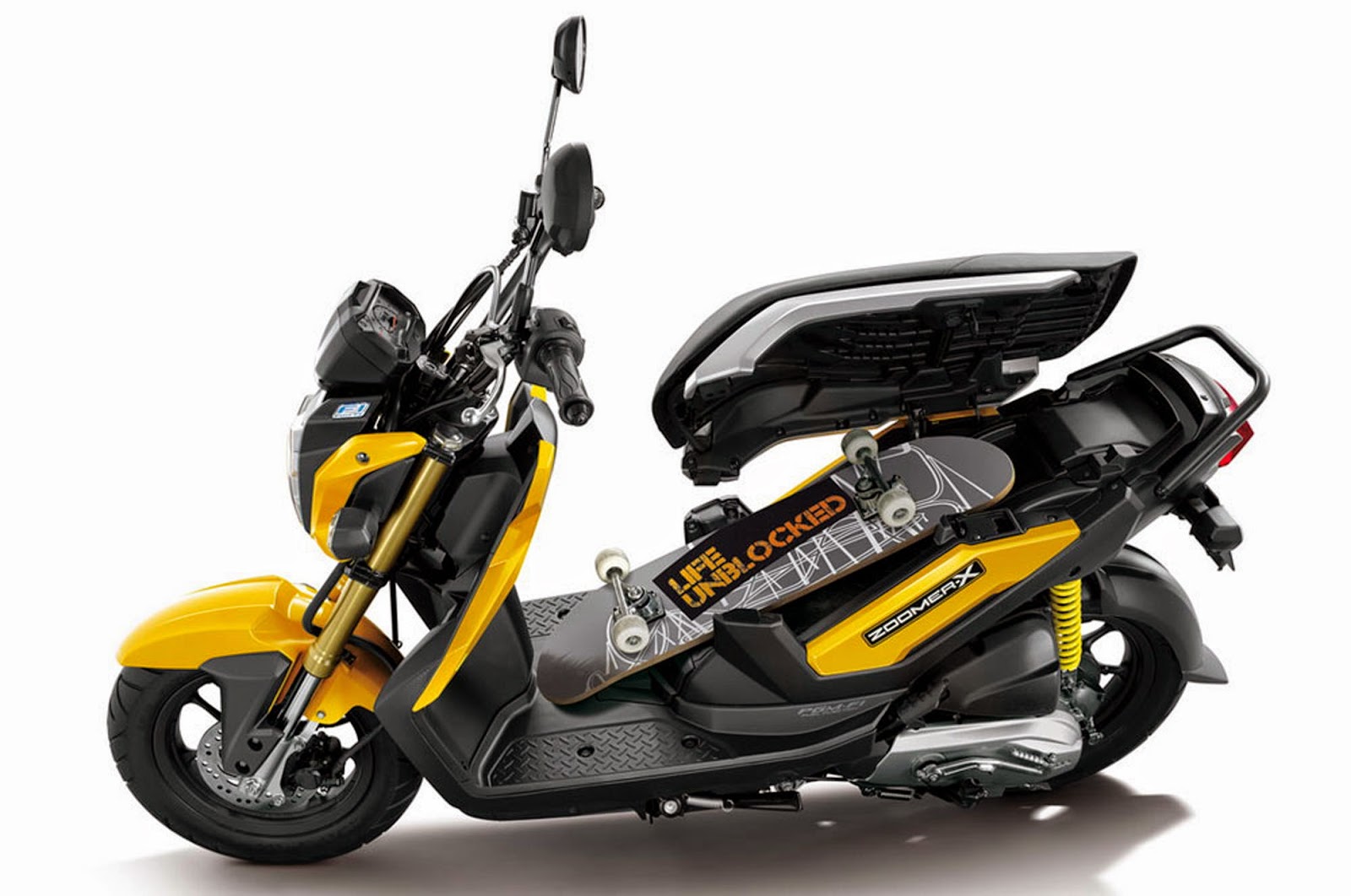 Honda Zoomer x 2015 -Price 2100$ - Phnom Penh Motors