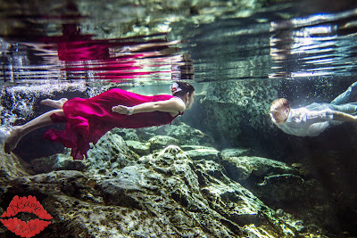 trash the dress in a cenote cancun