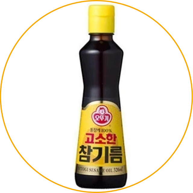 Ottogi Sesame Oil Ottogi Sesame Oil contains tocopherol which functions as an antioxidant to protect the body from free radicals. This product is also enriched with carotene which can maintain eye health, prevent heart disease, and boost the immune system.  For those of you who need the health benefits of sesame oil, this product can be chosen. Moreover, this product uses 100% pure sesame oil made from selected whole sesame seeds. The resulting taste is sweet and has a strong aroma.