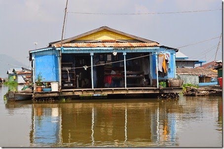 Cambodia Kampong Chhnang floating village 131025_0338 Cambodia Kampong Chhnang floating village 131025_0338