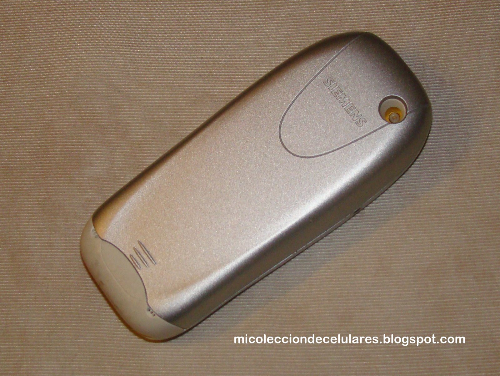 museo de celulares: #182 Siemens A56i