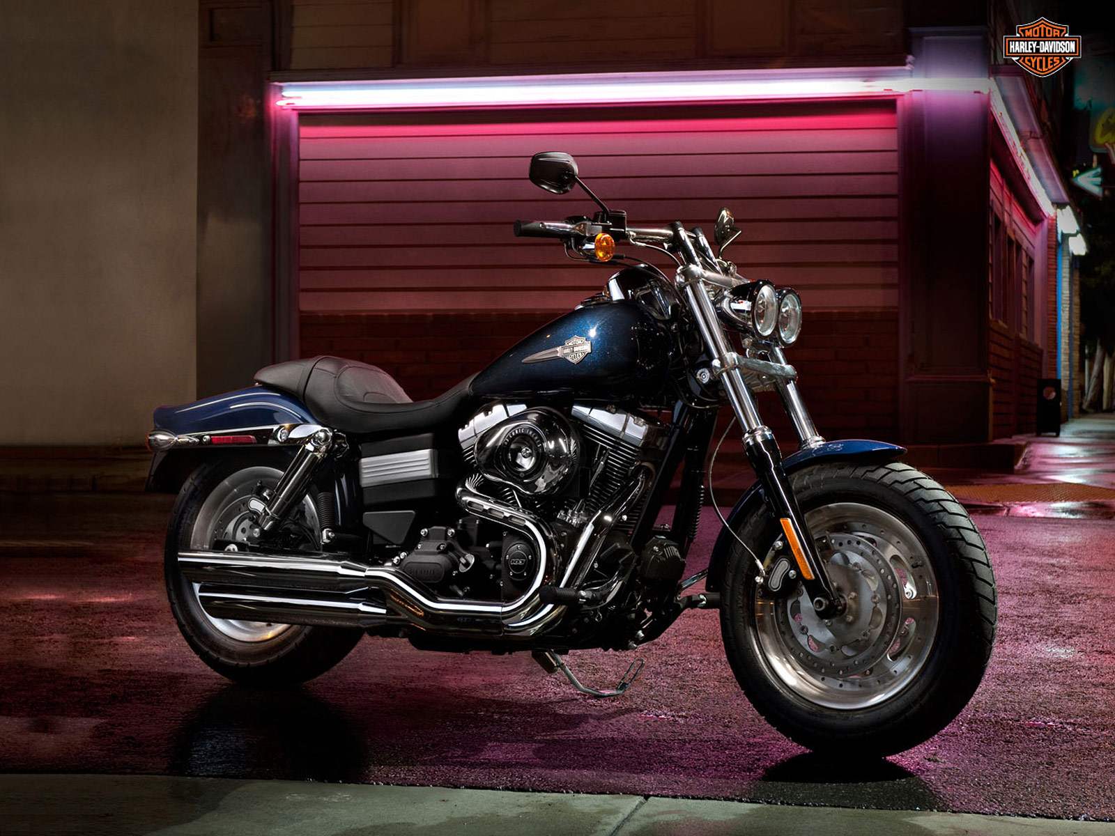 harley davidson 2013 black 2012 FXDF Dyna Fat Bob Harley-Davidson pictures, review, specs