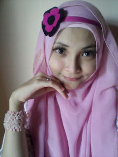 kreasi-jilbab-headband-bunga-cantik-kji
