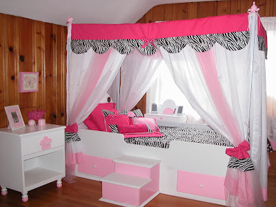 Twin Canopy Bed